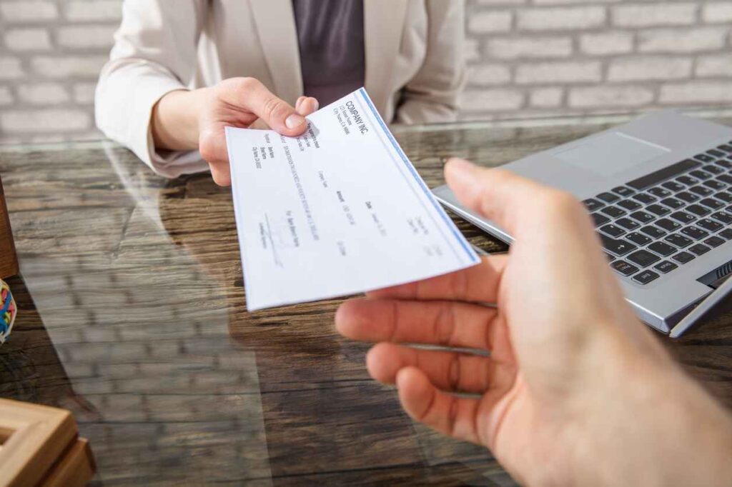 How long can a lawyer hold your settlement check?